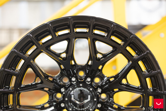 Диски Vossen HFX-1 24x12, Цвет: Gloss Black (8 болтов) Диски Vossen HFX-1 24x12, Цвет: Gloss Black (8 болтов)