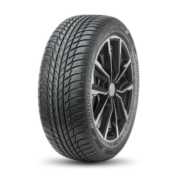Шины Bridgestone 215/65/17 H 99 LM001 старше 3-х лет Шины Bridgestone 215/65/17 H 99 LM001 старше 3-х лет